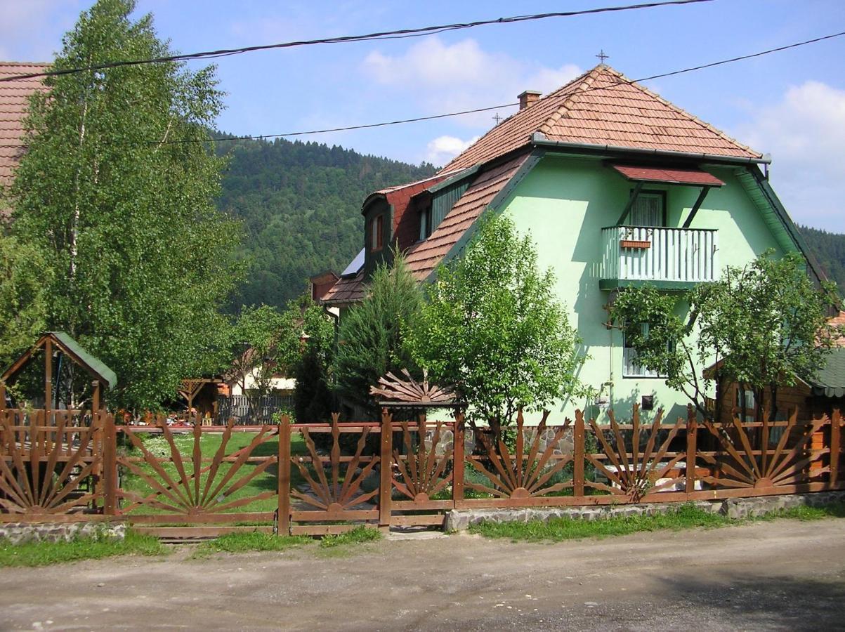 Panorama panzió BaileTusnad Exterior foto